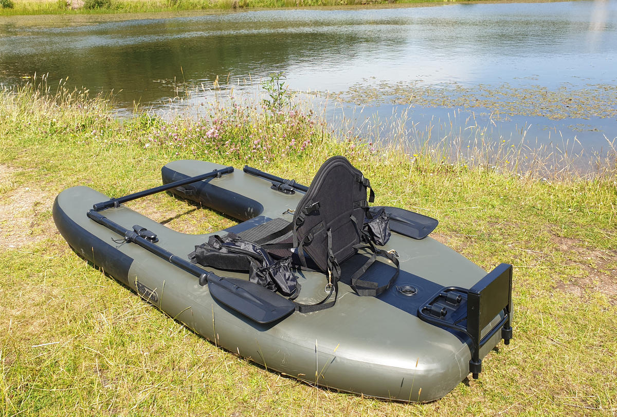 Bateau de pêche flottant en PV - Fishing Boat Seat avis et prix